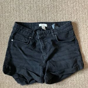 High-rise short shorts